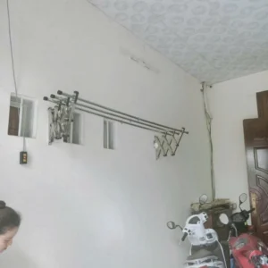 hinh-lap-dat-gian-phoi-gan-tuong