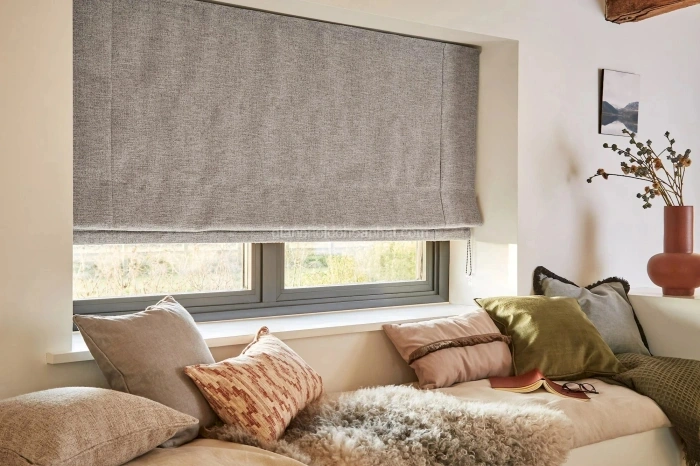 hinh-rem-roman-xep-lop