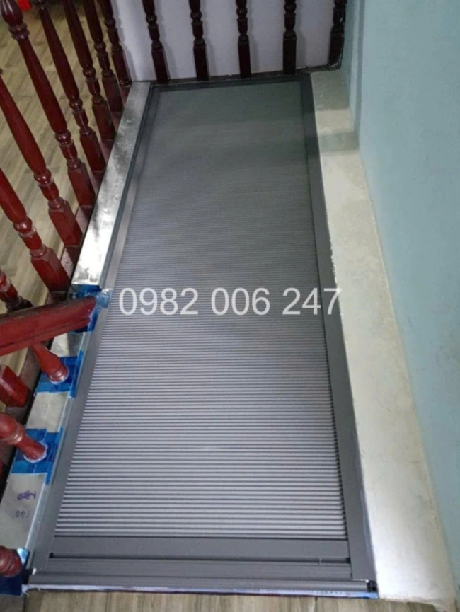 rem-to-ong-ngan-cau-thang