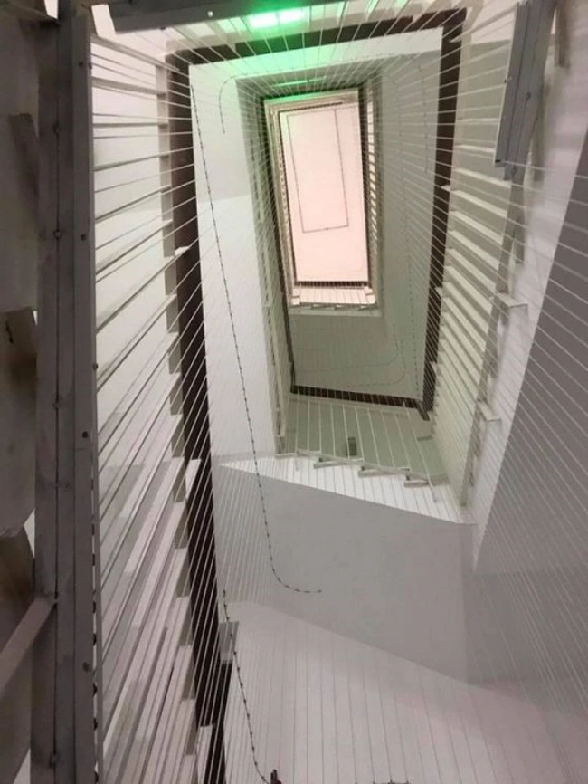 hình-luoi-an-toan-cau-thang