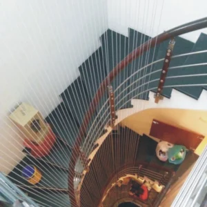 hình-luoi-an-toan-cau-thang