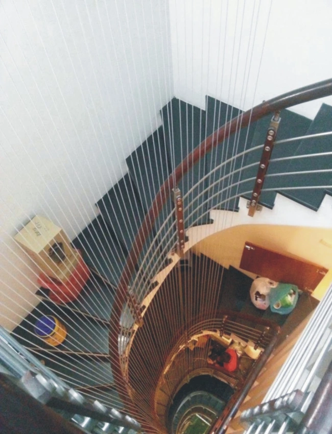 hình-luoi-an-toan-cau-thang