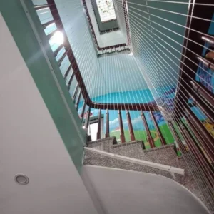 hình-luoi-an-toan-cau-thang