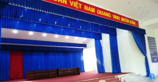Mẫu màn phông nhung hội trường - Ảnh 9
