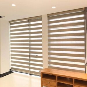 Rèm Cầu Vồng Hà Phương